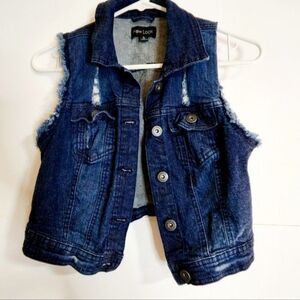 Girl's Jean vest size: S